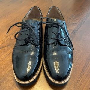 Franco Sarto patent oxfords size 7